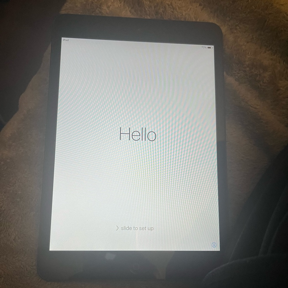Brand New iPad! Great condition!